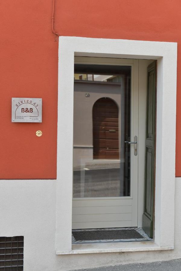 Civico 43 Bed & Breakfast Carpenedolo ภายนอก รูปภาพ